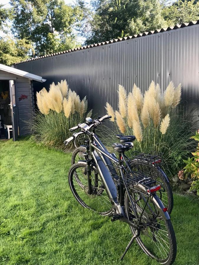 Bungalow Kleine Deichperle, Strand Und Deich In Unmittelbarer Naehe! Lemmer Exterior foto